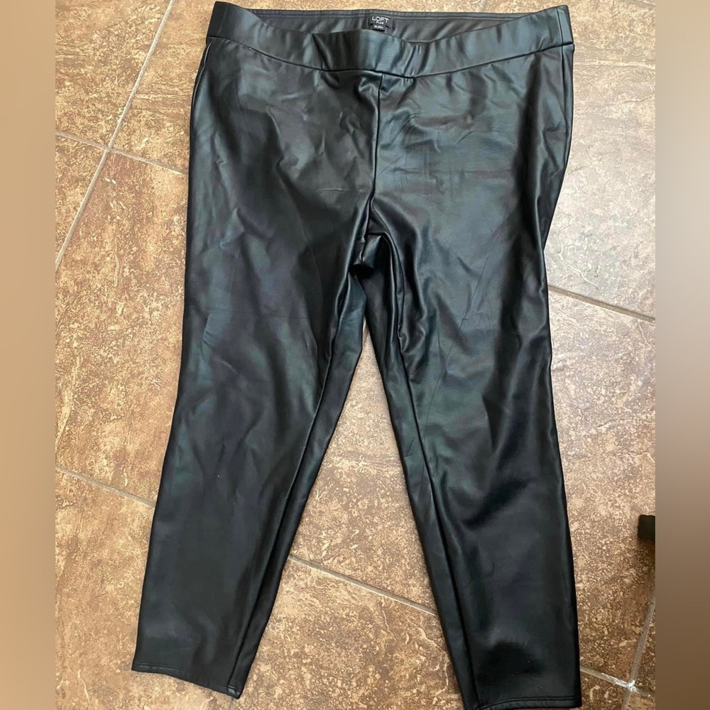 Loft faux leather leggings